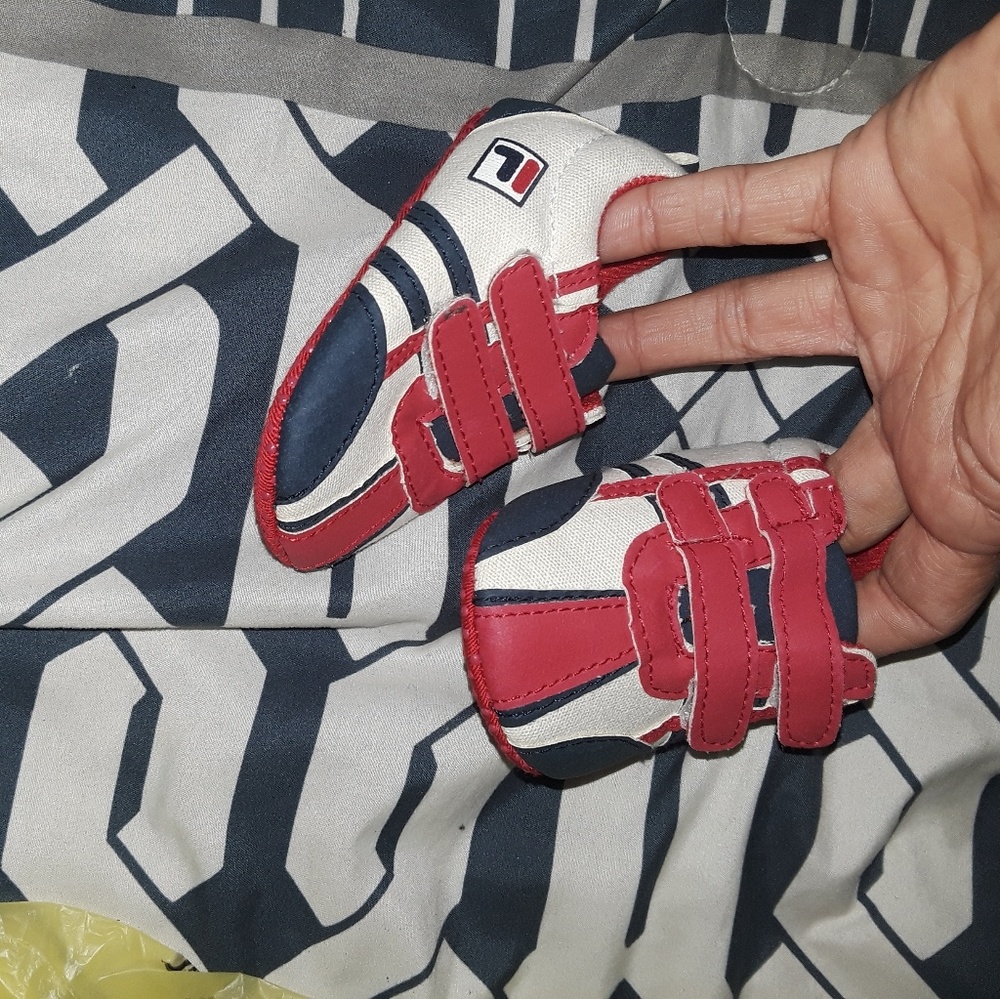 Fila infant shoes